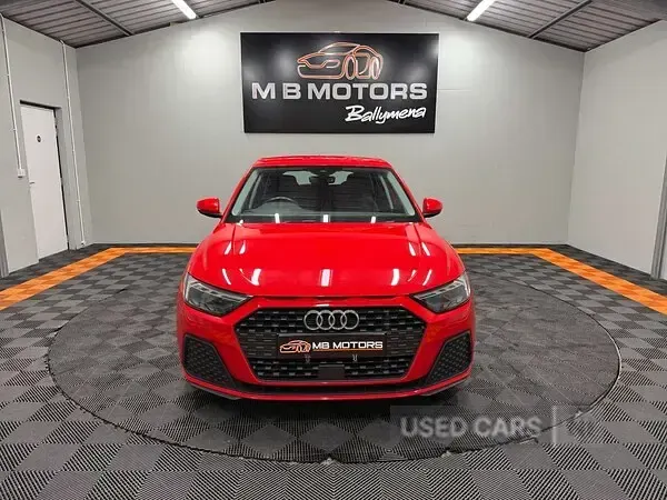 Used Audi A1 Advanced 2019 Red SUV