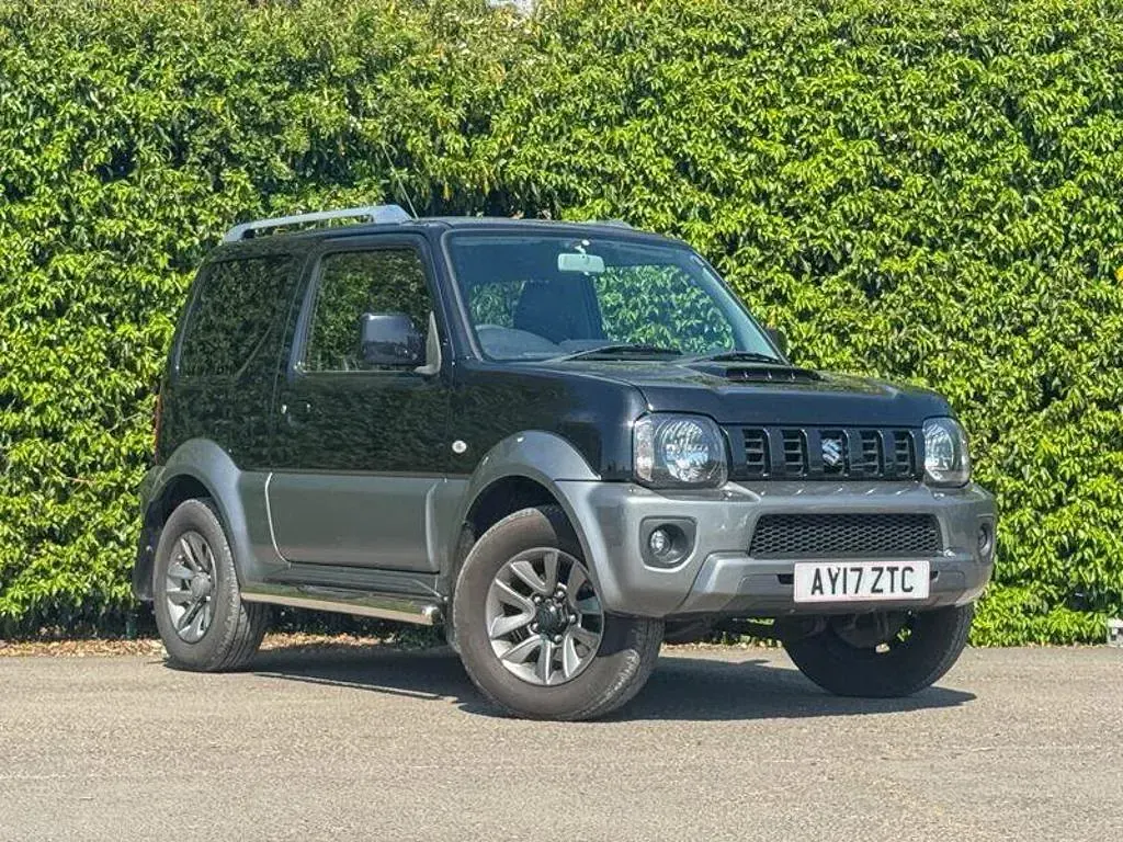 Used Suzuki Jimny SZ4 85 HP (62 kW) 2017 Black/grey SUV