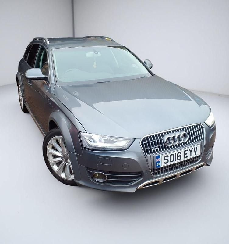 Begagnad Audi A4 Allroad Advanced 177 HK (130 kW) 2016 Grå Kombi