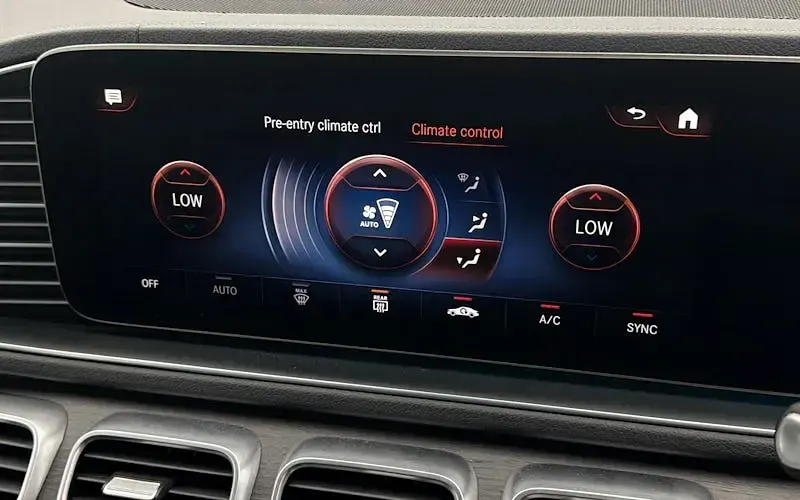 Used Mercedes GLE350 de AMG line 320 HP (235 kW) 2020 Blue SUV