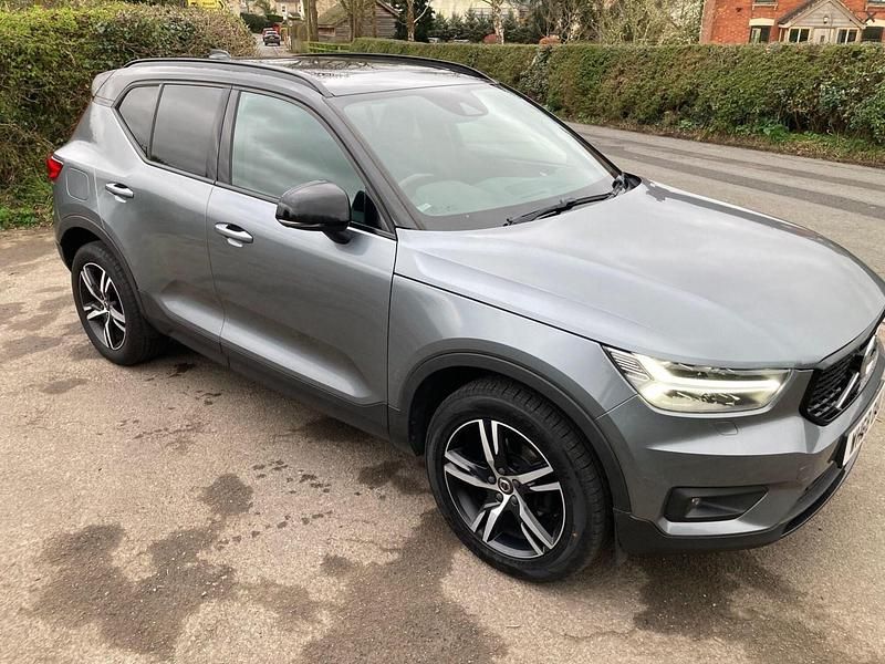 Used Volvo XC40 R-Design 2019 Grey SUV