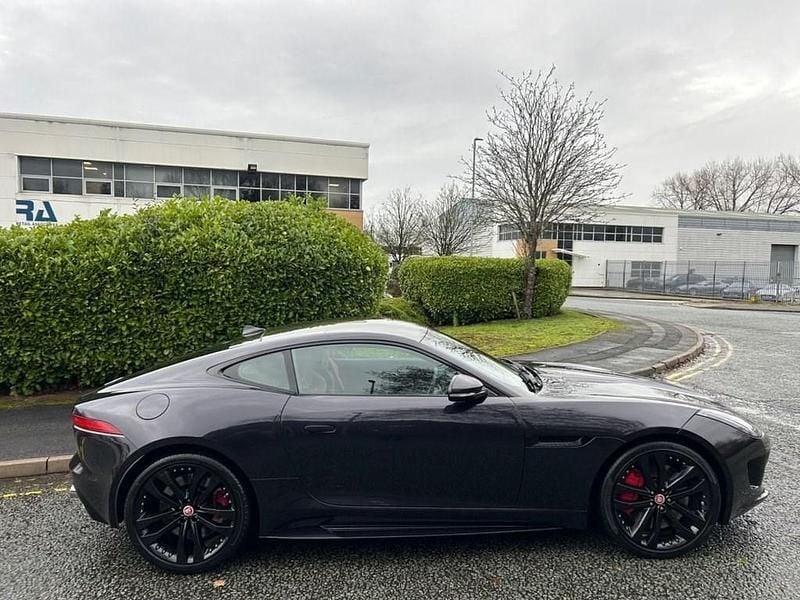 Used Jaguar F-Type R 550 HP (404 kW) 2016 Black Coupe