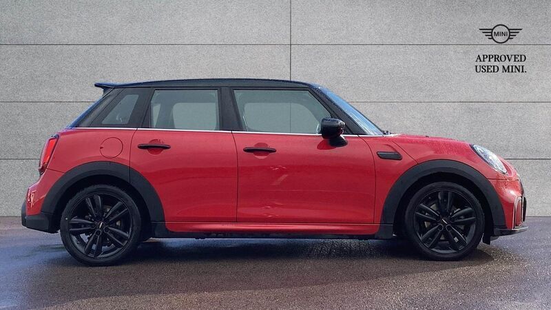 Used Mini Cooper Sport 136 HP (100 kW) 2022 Red Hatchback