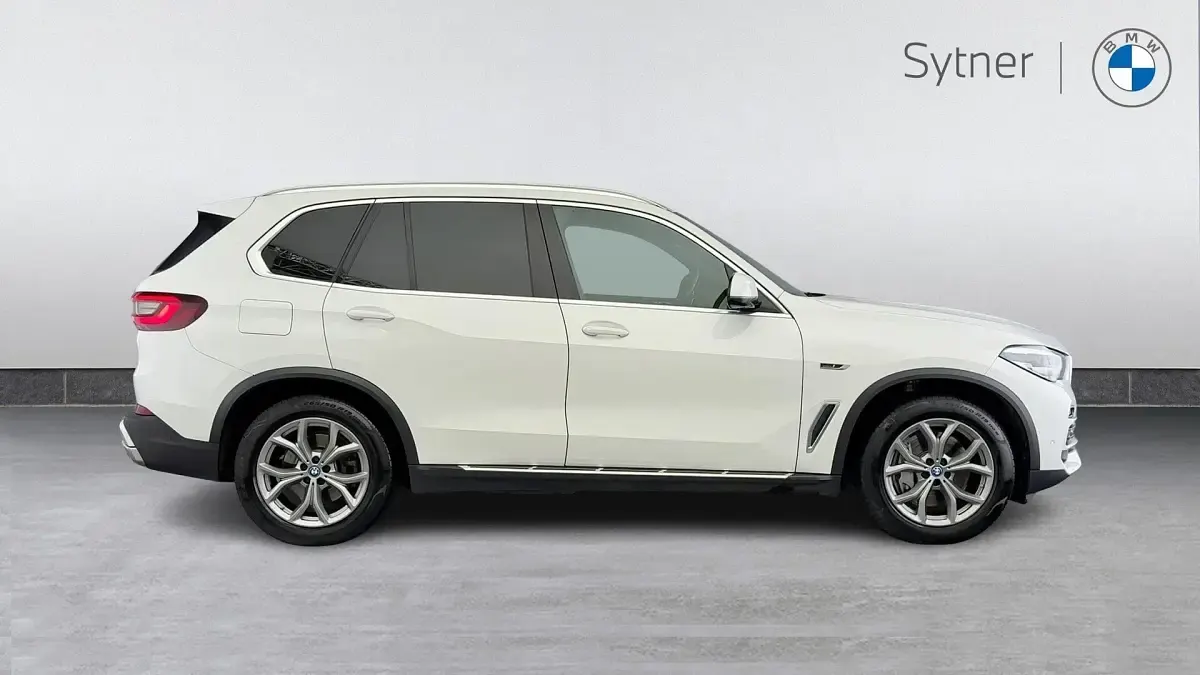 Used BMW X5 xLine 389 HP (286 kW) 2022 White SUV