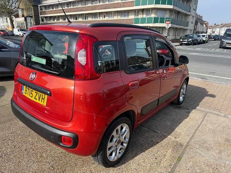 Used Fiat Panda Lounge 69 HP (50 kW) 2015 Red Hatchback