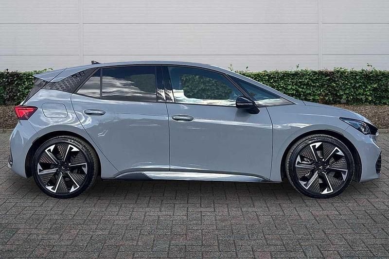 New Cupra Born e-Boost 169 kW (231 HP) 2026 Vapor grey Hatchback