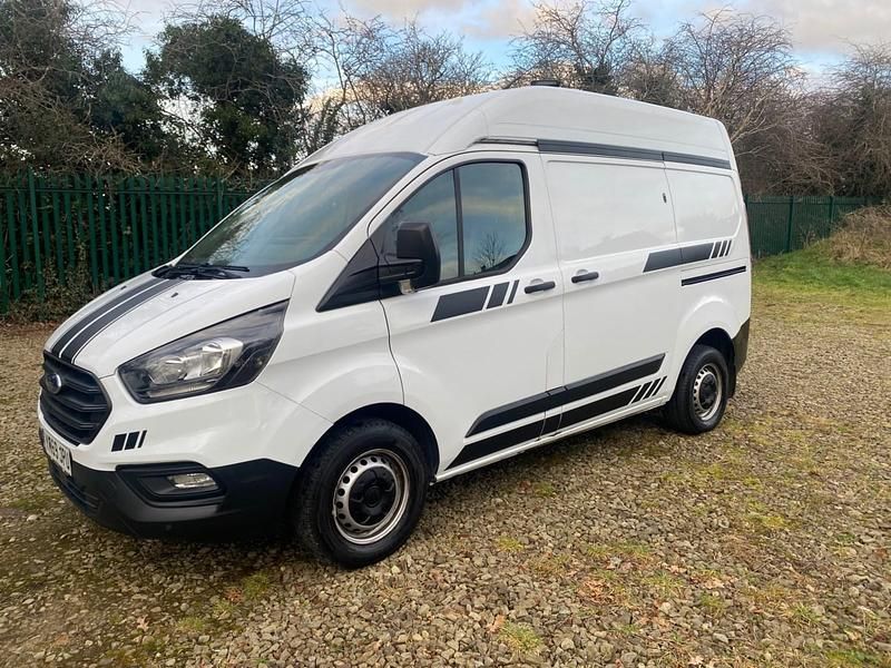 Used Ford Transit Custom 105 HP (77 kW) 2020 Frozen white Van