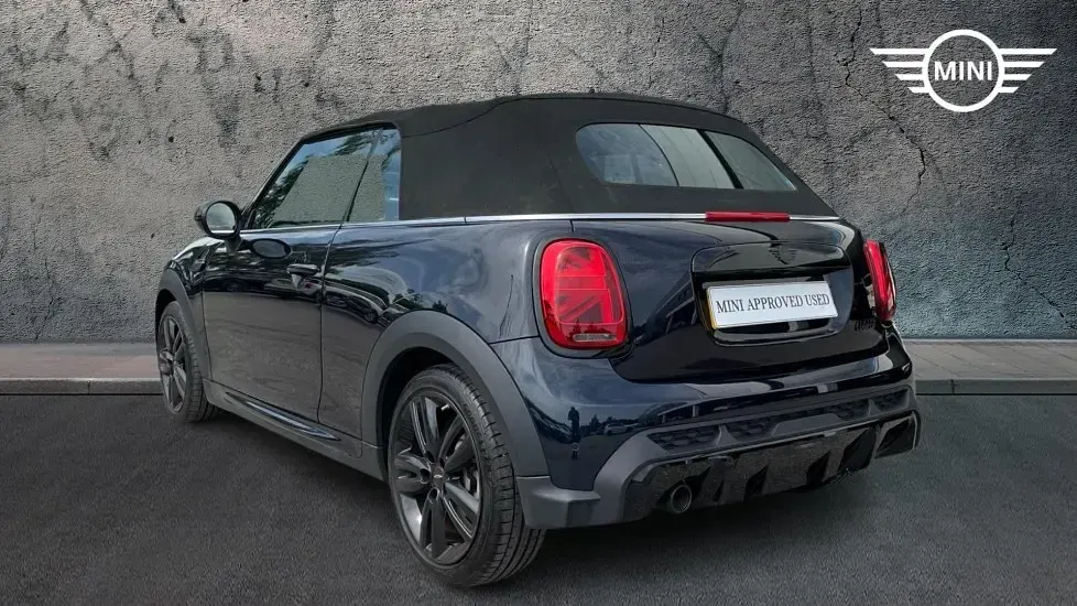 Used Mini Cooper Cabriolet Sport 134 HP (98 kW) 2024 Black Cabriolet