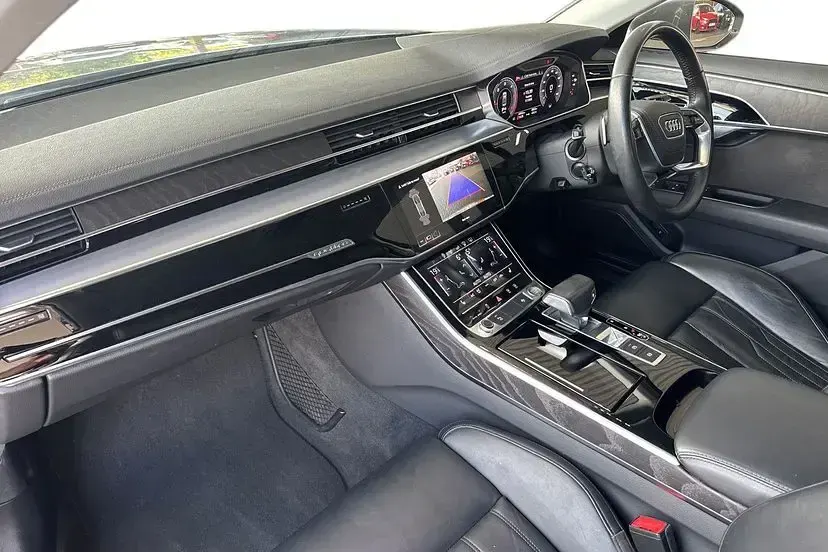 Used Audi A8 Advanced 286 HP (210 kW) 2018 Terra grey Sedan
