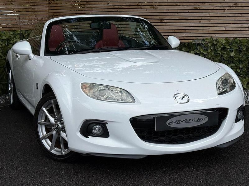 Used Mazda MX5 Inclusive 160 HP (117 kW) 2013 White Cabriolet