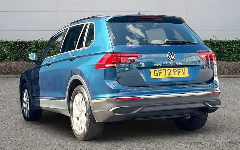 Used VW Tiguan S 150 HP (110 kW) 2022 Blue SUV