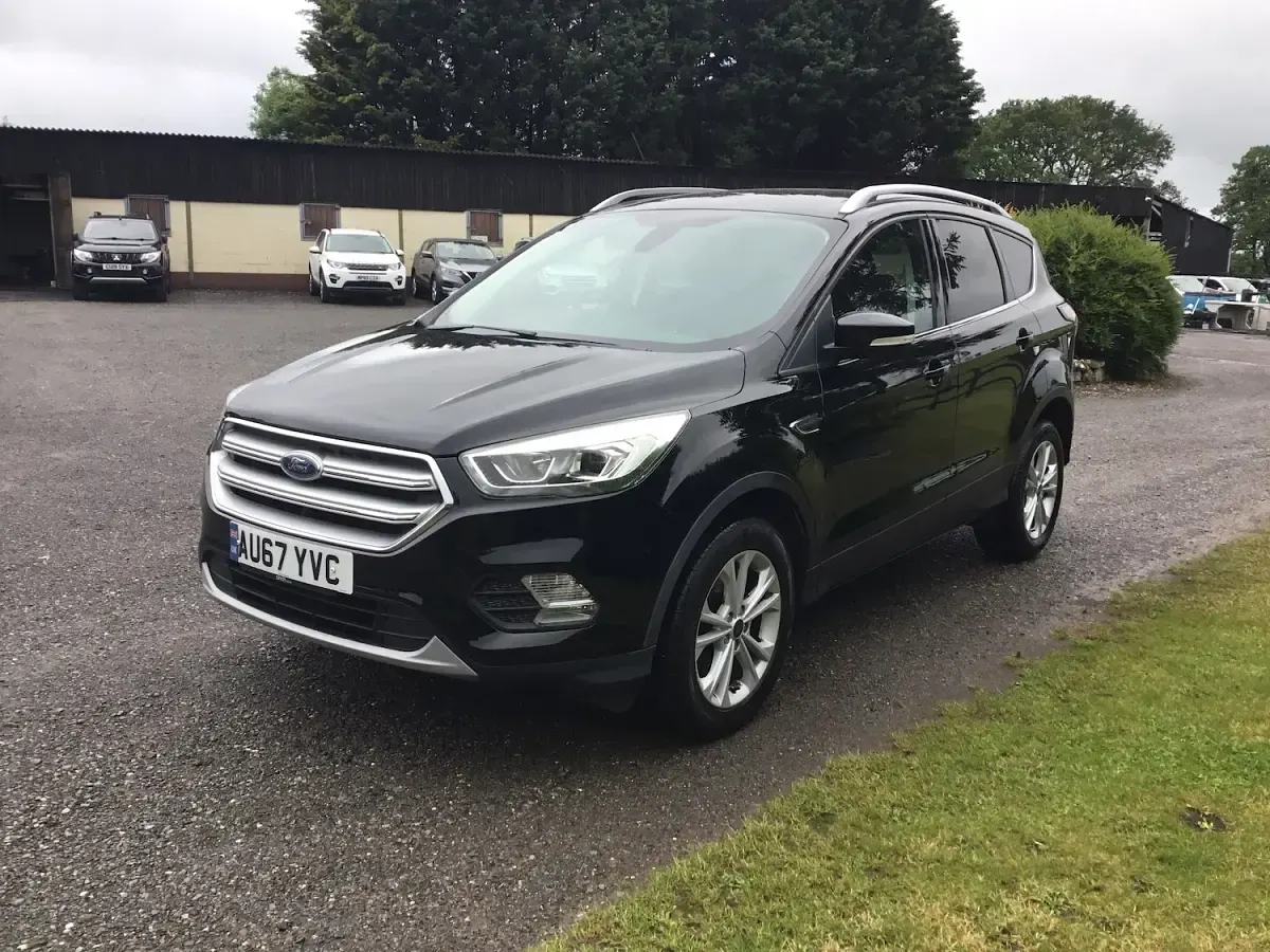 Used Ford Kuga Titanium 150 HP (110 kW) 2016 Black SUV