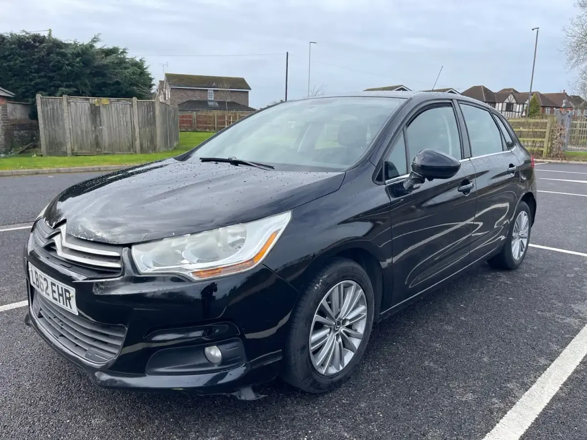 Używany Citroën C4 VTR Sport 2013 Czarny Hatchback