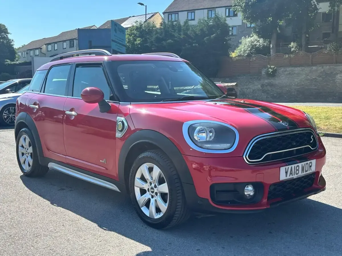 Used Mini Cooper S 224 HP (164 kW) 2018 Red Hatchback