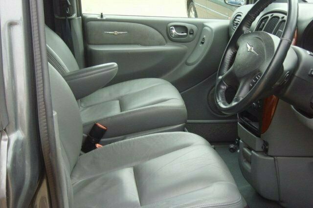 Usado Chrysler Grand Voyager 172 HP (126 kW) 2004 Monovolume