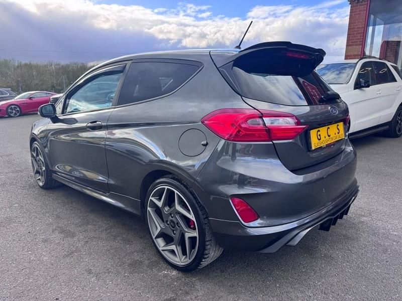 Used Ford Fiesta ST 200 HP (147 kW) 2018 Grey Hatchback