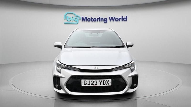 Used Suzuki Swace 140 HP (102 kW) 2023 Silver Estate