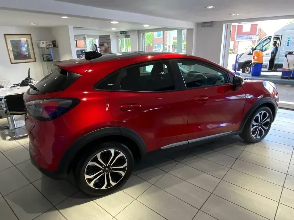 Used Ford Puma Titanium 125 HP (91 kW) 2025 Red SUV