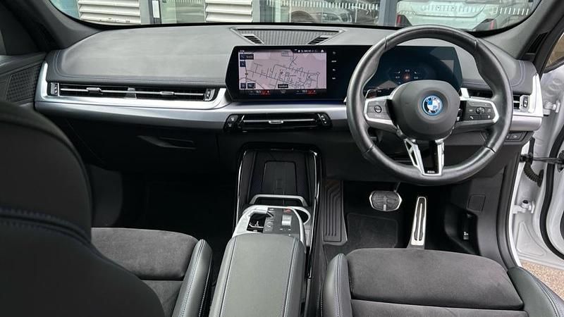 Used BMW iX1 M Sport 227 kW (309 HP) 2023 White SUV