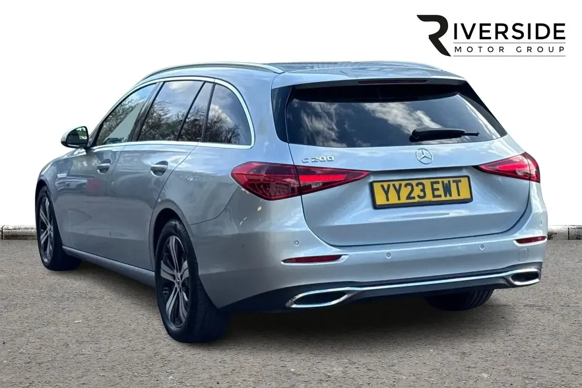 Used Mercedes C200 204 HP (150 kW) 2023 Silver Estate