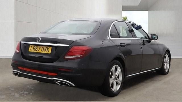 Used Mercedes E200 SE 150 HP (110 kW) 2017 Black Sedan