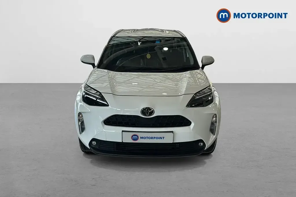 Used Toyota Yaris Hybrid 2024 White Estate