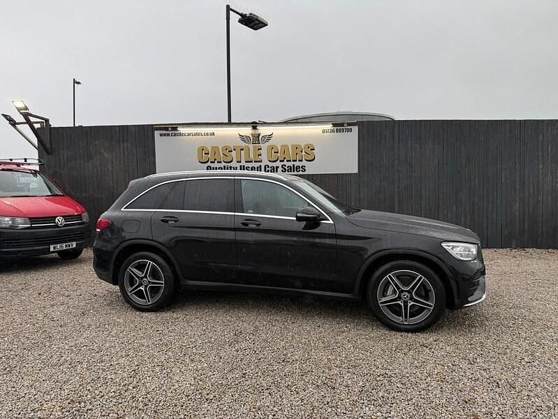 Used Mercedes GLC220 AMG line 194 HP (142 kW) 2019 Black Estate