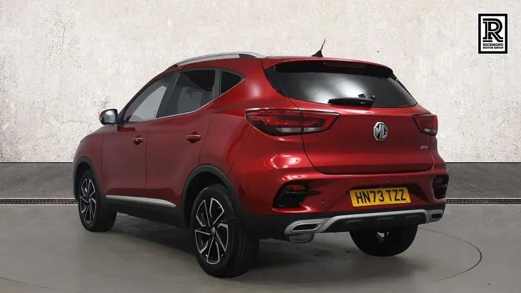 Used MG ZS Exclusive 111 HP (81 kW) 2023 Red SUV