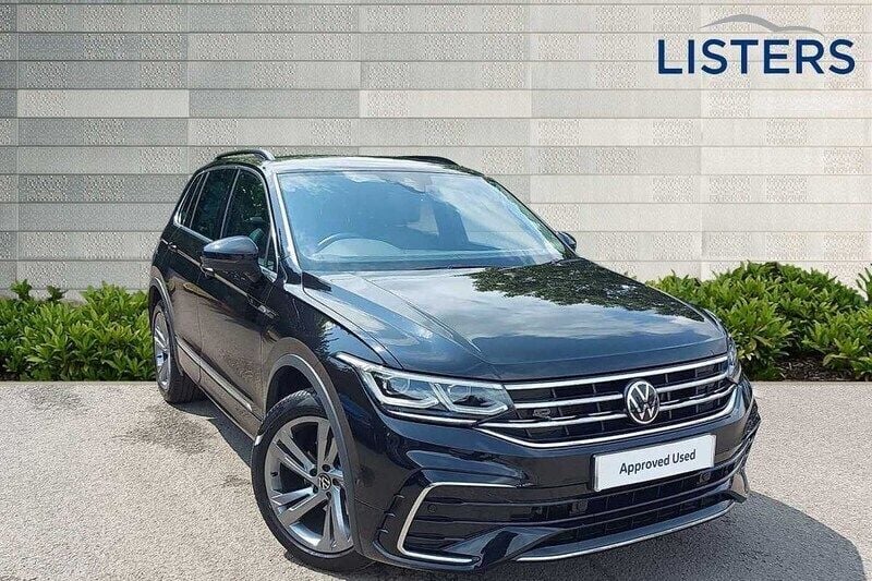 Deep black Used 2022 VW Tiguan R-line Edition SUV | £26,990 (Fair price) - Image 1/4