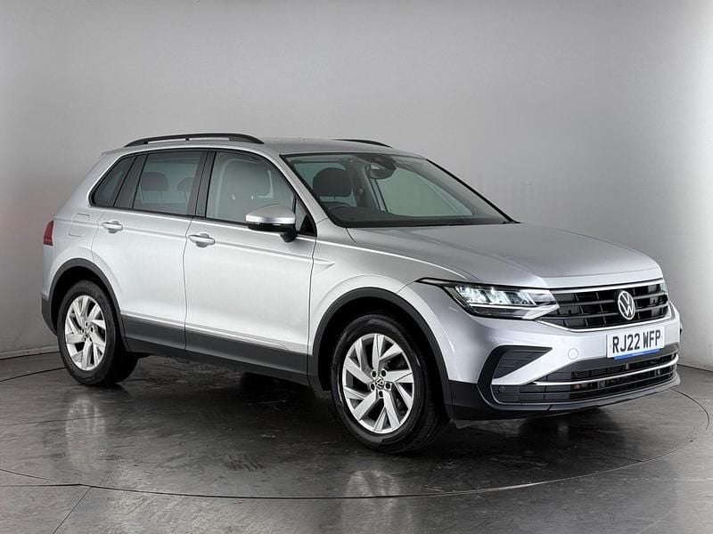 Silver Used 2022 VW Tiguan Life SUV | £18,900 (Good price) - Image 1/4