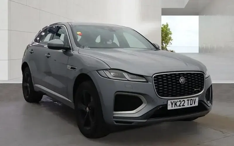 Used Jaguar F-Pace R-Dynamic 204 HP (150 kW) 2024 SUV