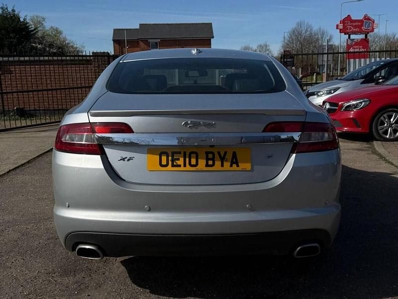 Used Jaguar XF Portfolio 275 HP (202 kW) 2010 Silver Sedan