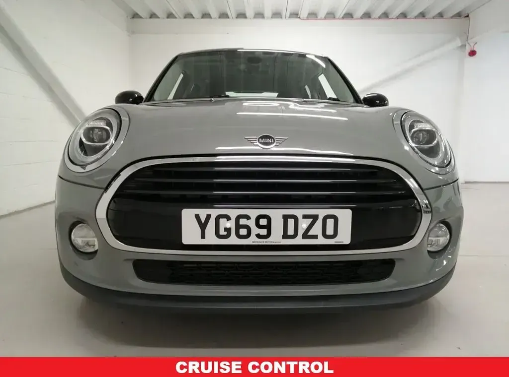 Used Mini Cooper D Hatch 116 HP (85 kW) 2019 Grey Hatchback