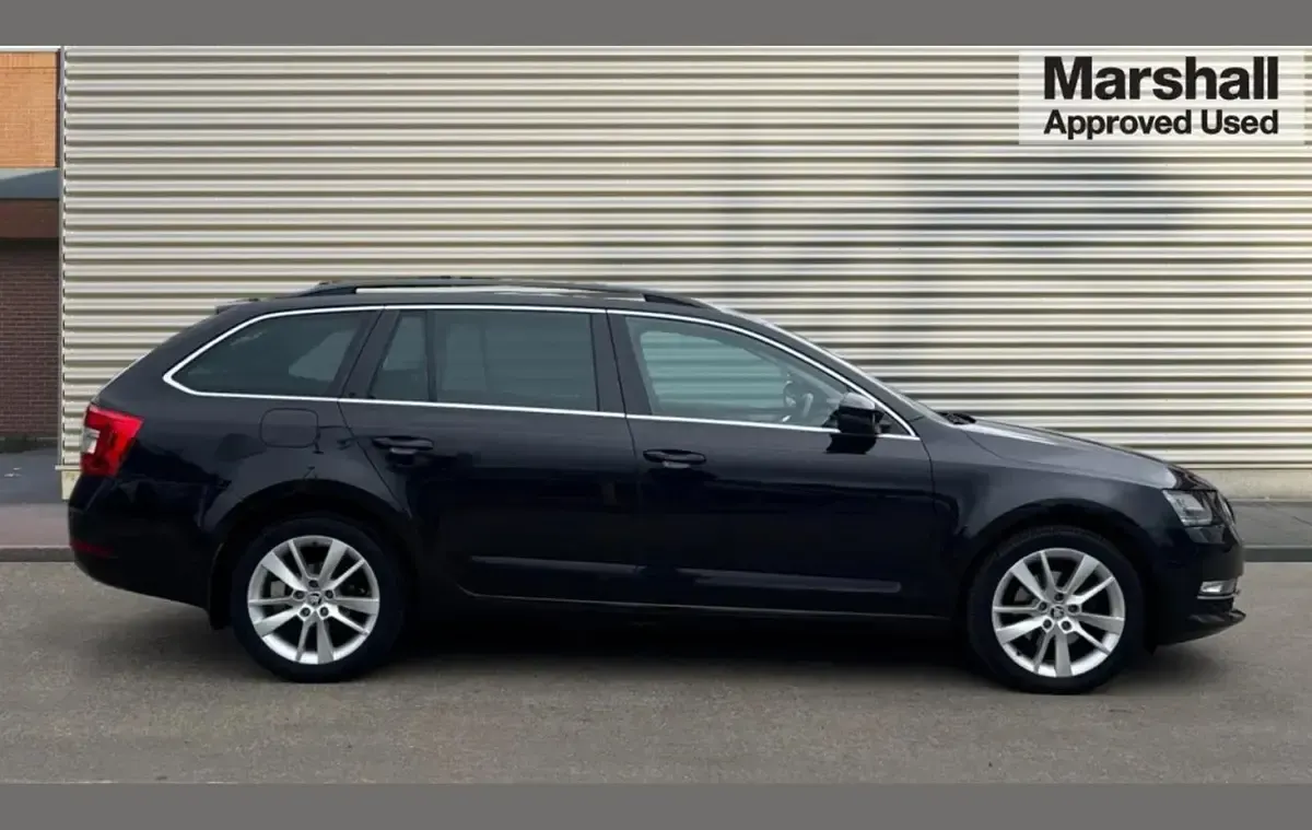 Used Skoda Octavia SE L 150 HP (110 kW) 2018 Black Estate