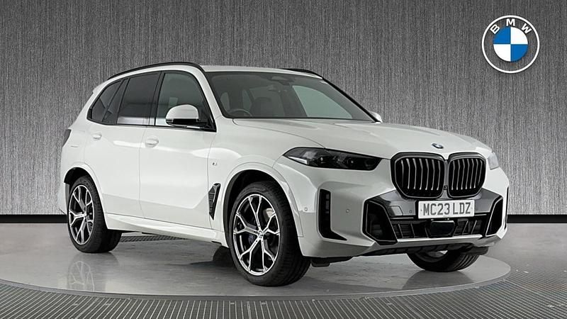 White Used 2023 BMW X5 M Sport SUV | £53,999 (Good price) - Image 1/4