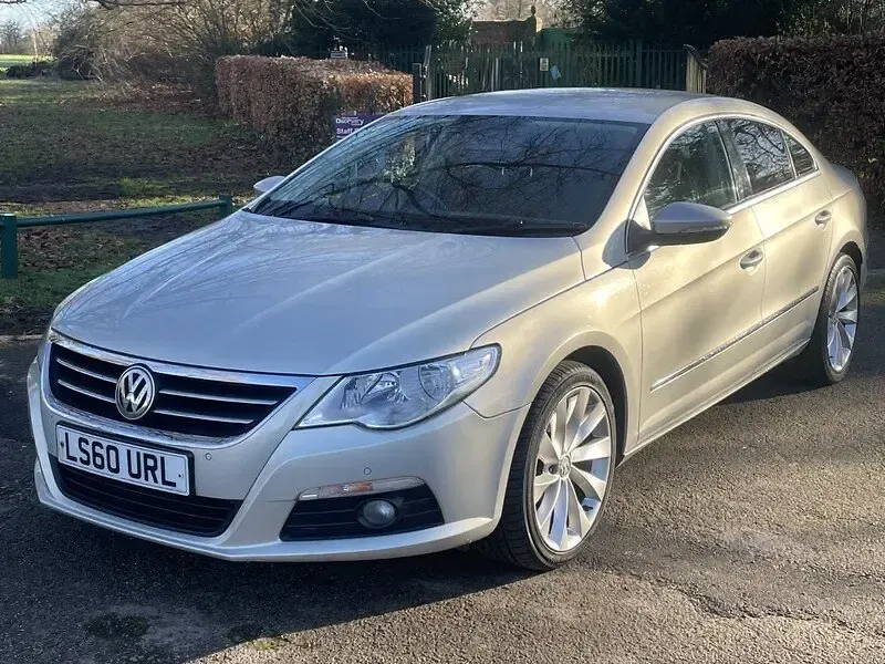 Used VW Passat 140 HP (102 kW) 2010 Silver Coupe