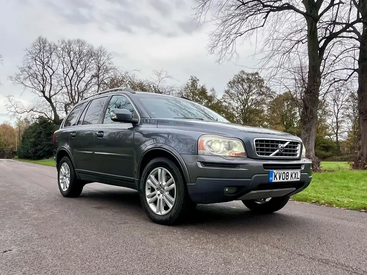 Used Volvo XC90 SE Lux 182 HP (133 kW) 2008 Grey SUV