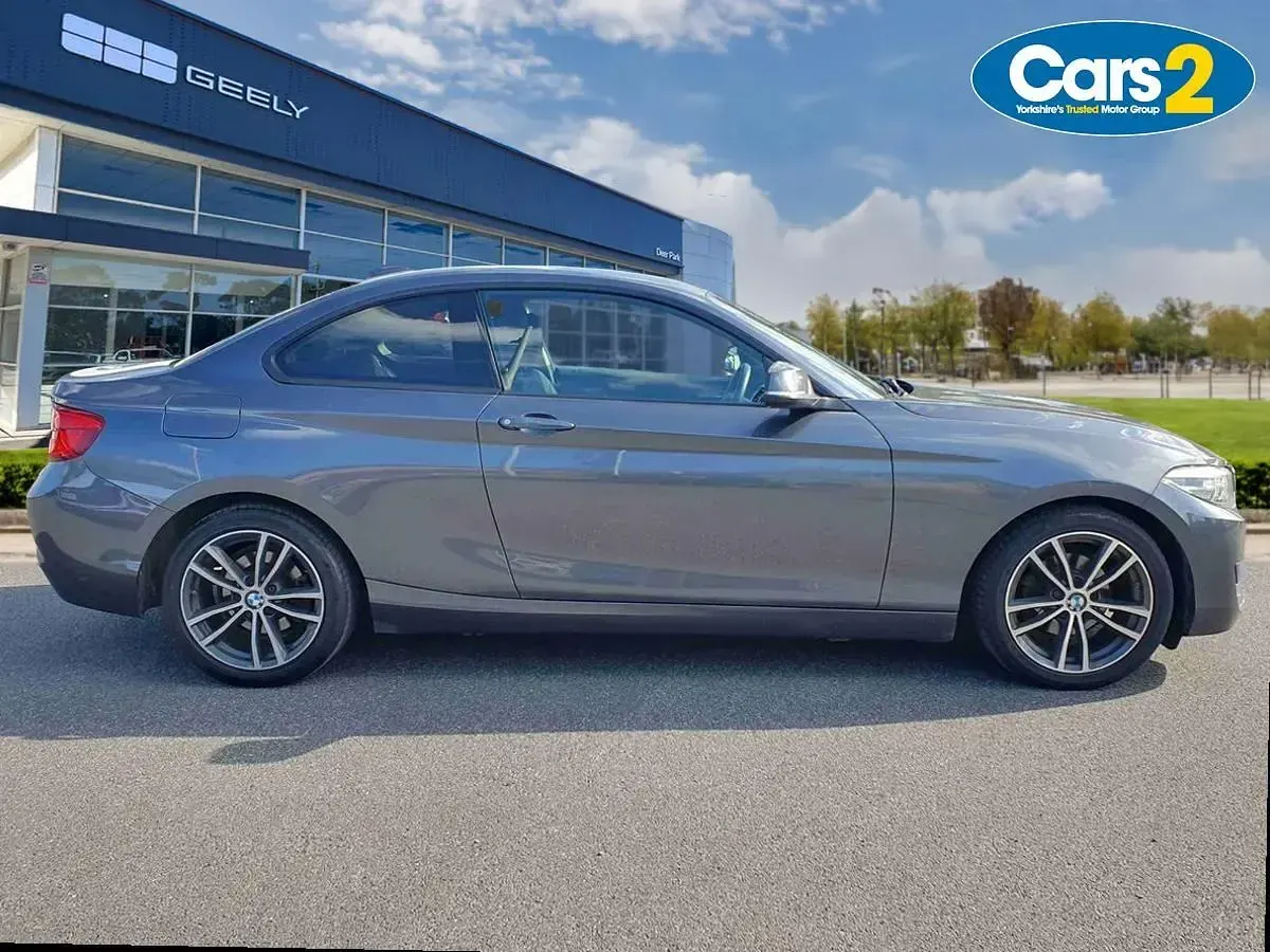 Usado BMW 218 Sport Line 147 CV (108 kW) 2018 Gris Coupe