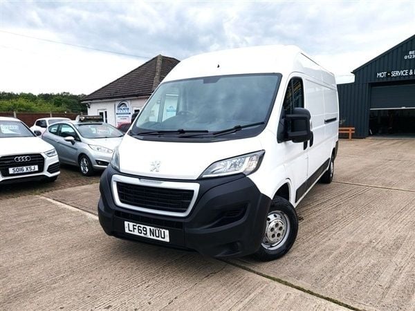 White Used 2019 Peugeot Boxer Van | £7,800 (Good price) - Image 1/1