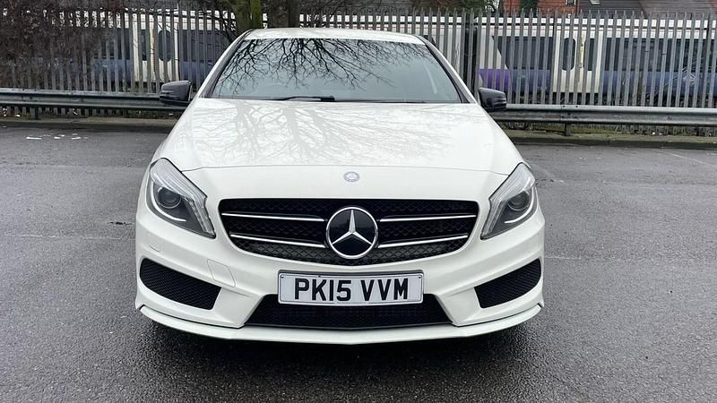 Used Mercedes A200 AMG 156 HP (114 kW) 2015 White Hatchback