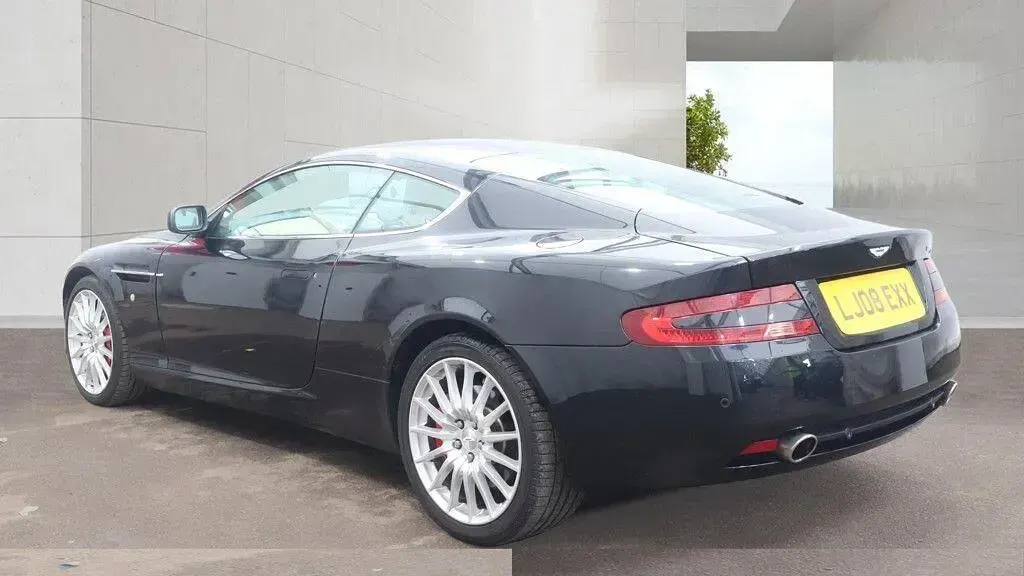 Used Aston Martin DB9 456 HP (335 kW) 2008 Black Coupe