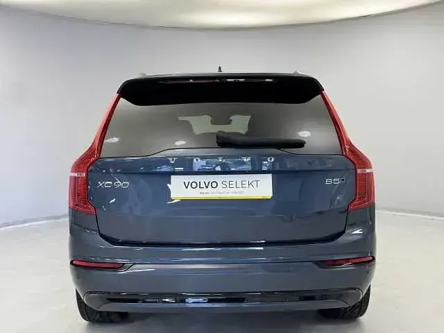 Used Volvo XC90 Plus 232 HP (170 kW) 2023 SUV