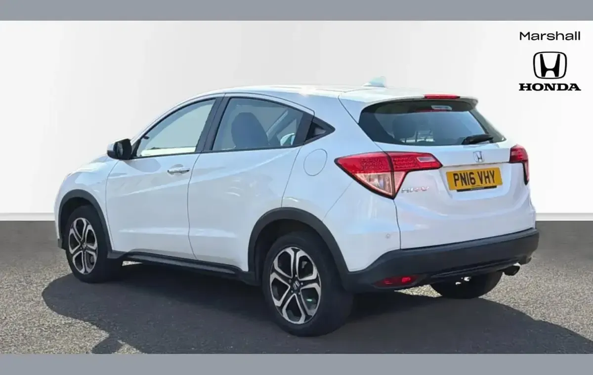 Used Honda HR-V SE 130 HP (95 kW) 2016 White SUV