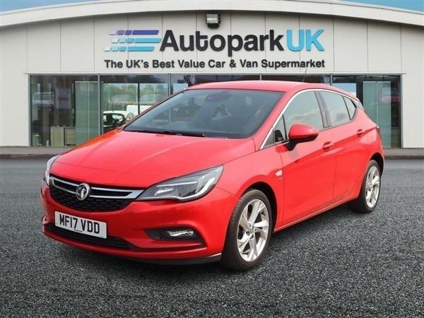 Red Used 2017 Vauxhall Astra SRi Hatchback | £6,995 (Fair price) - Image 1/1