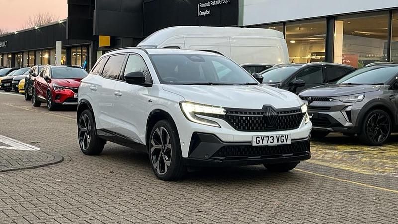 White Used 2023 Renault Austral Techno Esprit Alpine SUV | £20,340 (Good price) - Image 1/1
