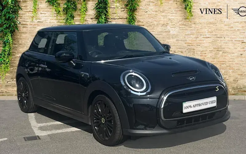 Used Mini Cooper Level 3 135 kW (184 HP) 2023 Hatchback