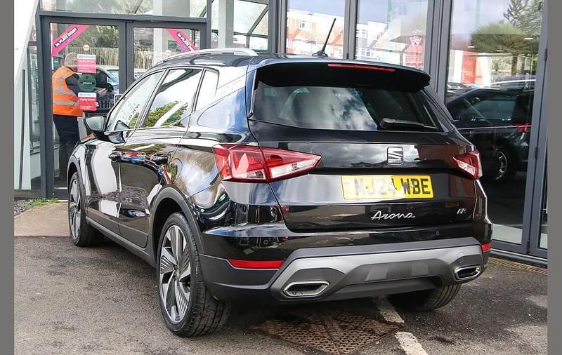 Used Seat Arona FR Sport 113 HP (83 kW) 2024 Black SUV