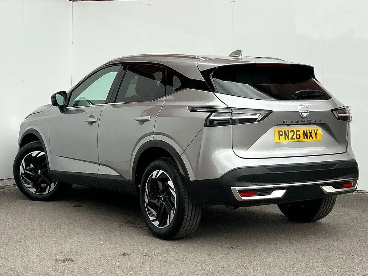 New Nissan Qashqai N-Connecta 2026 Silver SUV