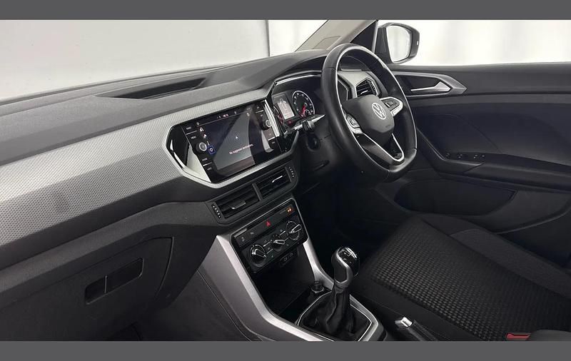 Used VW T-Cross Active 110 HP (80 kW) 2022 Grey SUV
