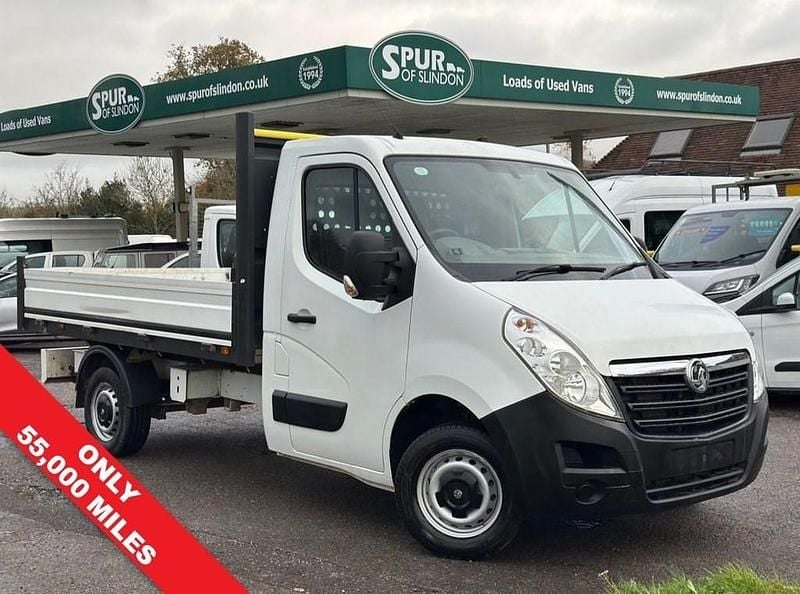 White Used 2016 Vauxhall Movano Van | £9,995 (A bit pricey) - Image 1/4